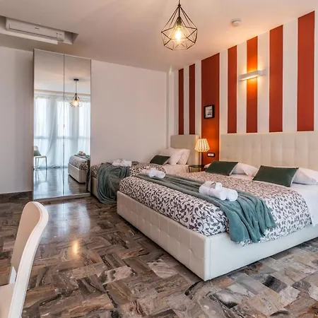 4 Star Boutique Διαμέρισμα *