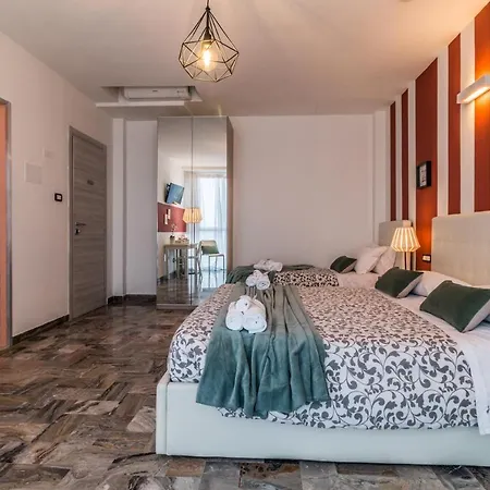 4 Star Boutique Boloňa